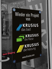 Plakat mit Saugnäpfen